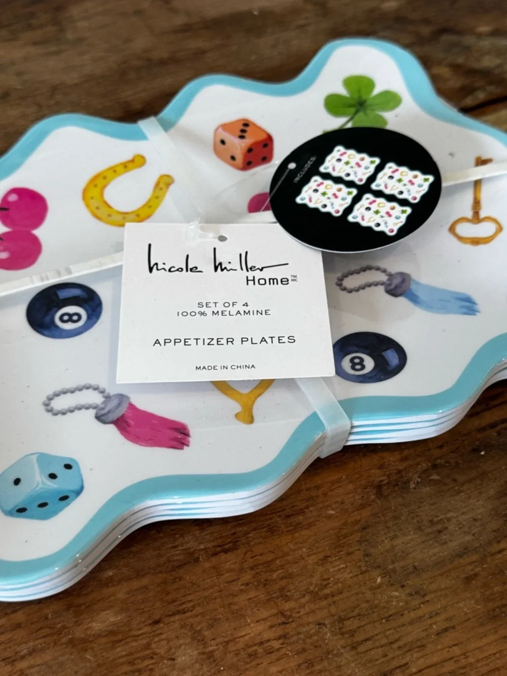 NWT Nicole Miller Home Melamine Set of 4 Appetizers Plates 6.5”x9”